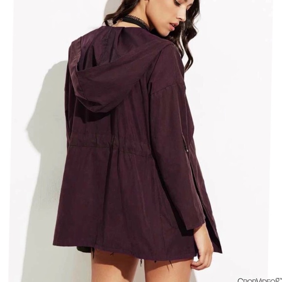 Lightweight Hooded Anorak Jacket - Picture 3 of 5